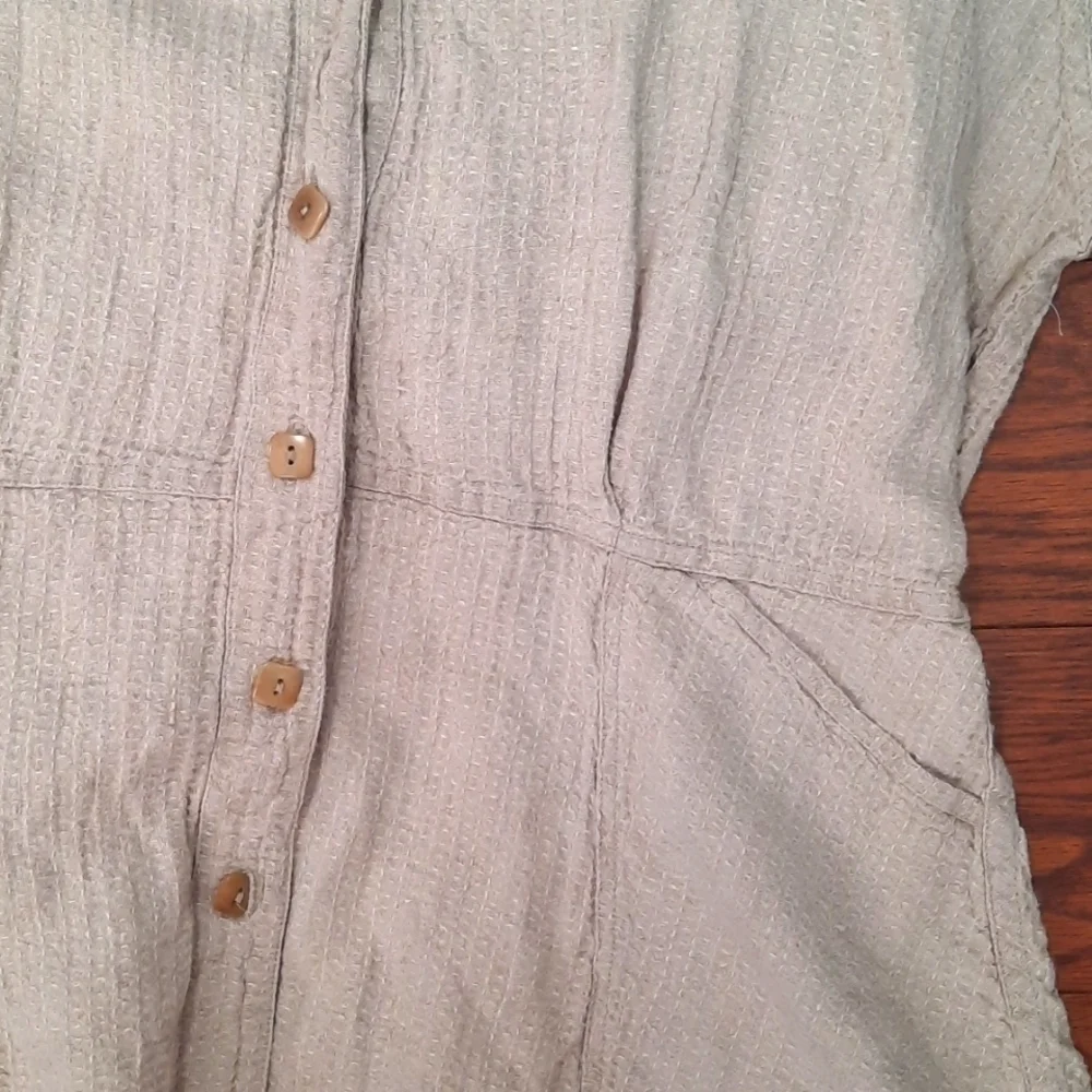 FLAX Cotton Neutral Fitted Longsleeve Button Front Blouse - Picture 4 of 5